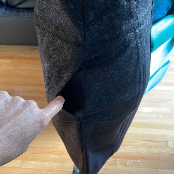 LIU JO Beautiful Backless LBD - Picture 5 of 10